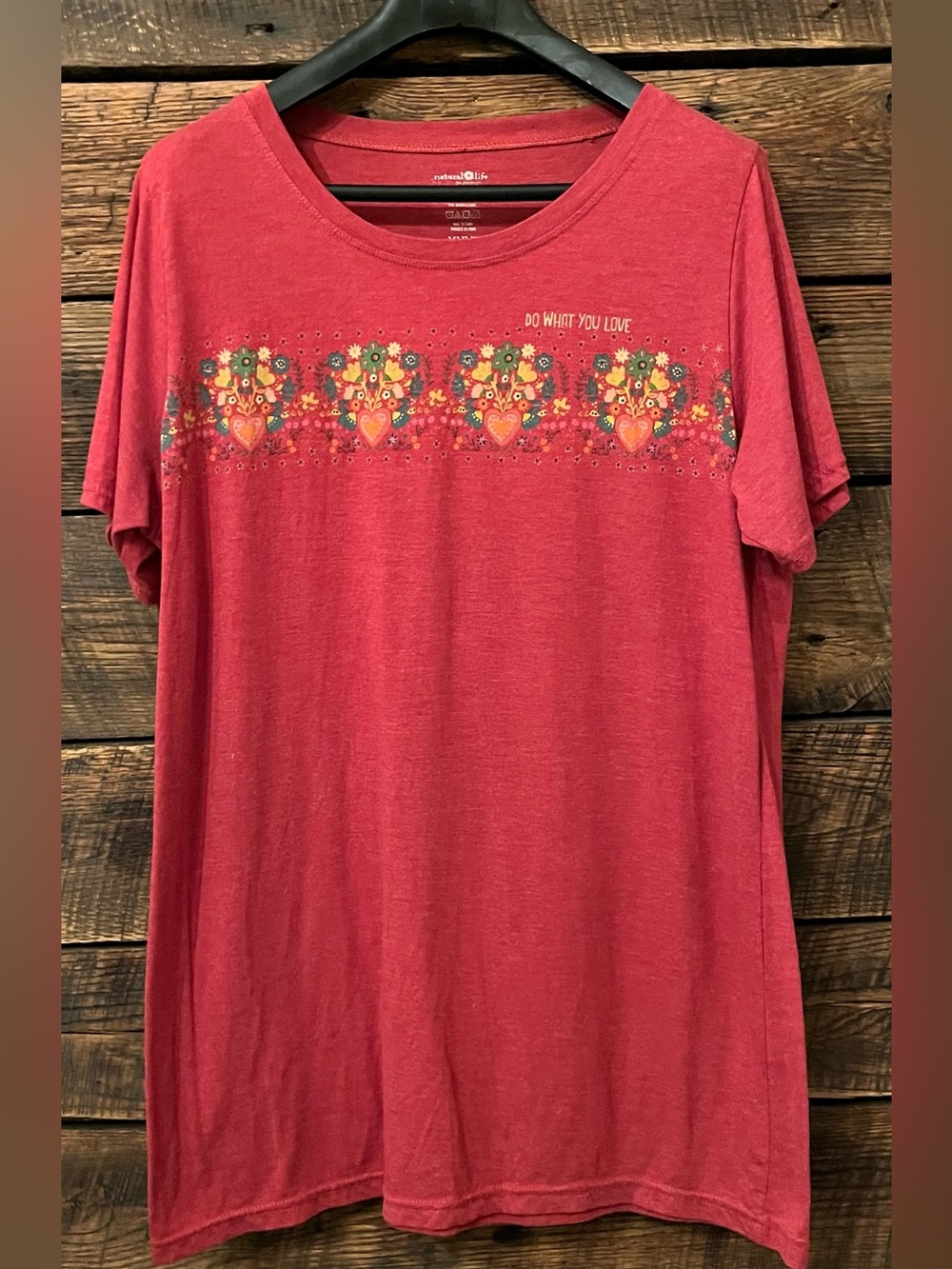 Natural Life boho floral short sleeve tee XXXL Do what you love red multi
